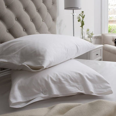 Silk & Polyester Pillow - 50cm x 70cm