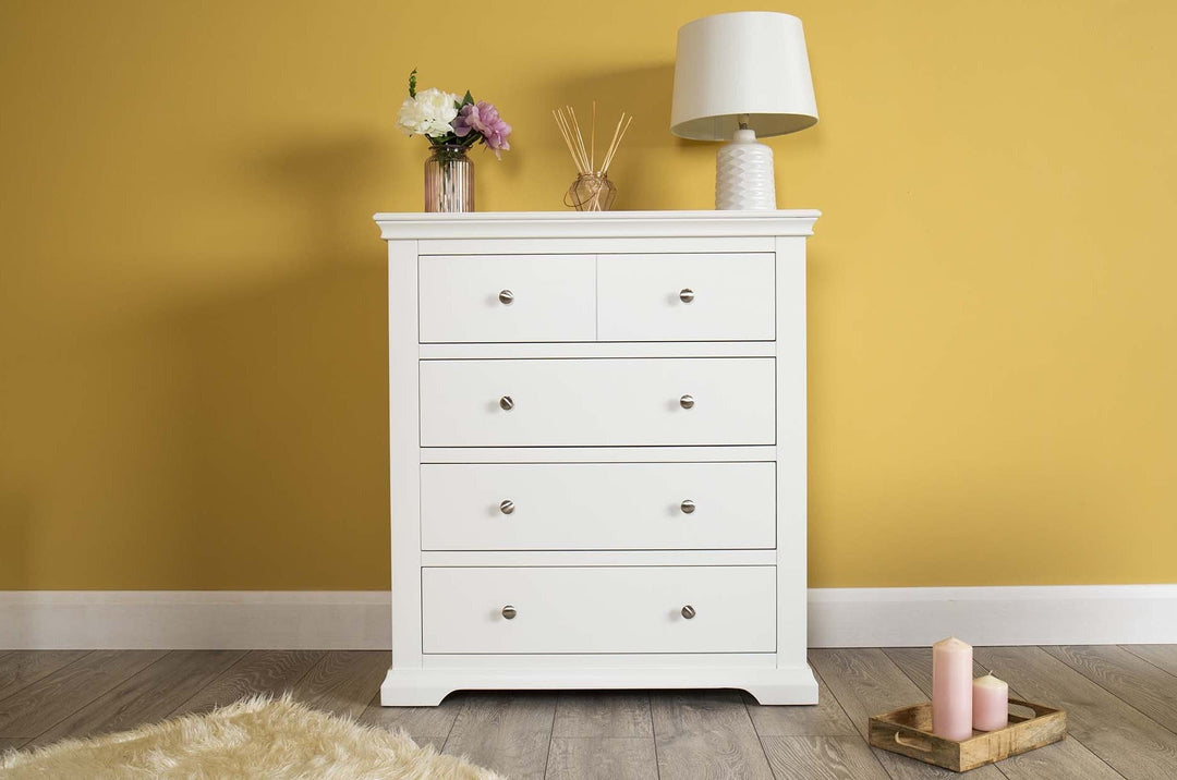 Westcott Soft White 4 Drawer Chest of Drawers - The Oak Bed Store