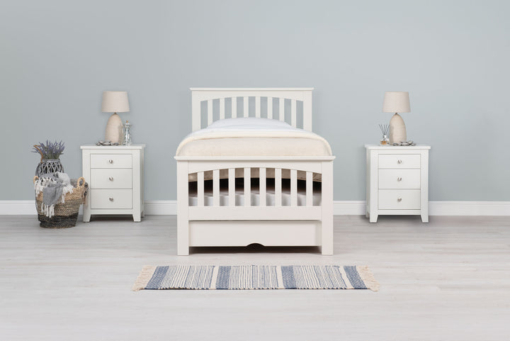 Heywood Soft White Solid Wood Guest Bed - 3ft Single