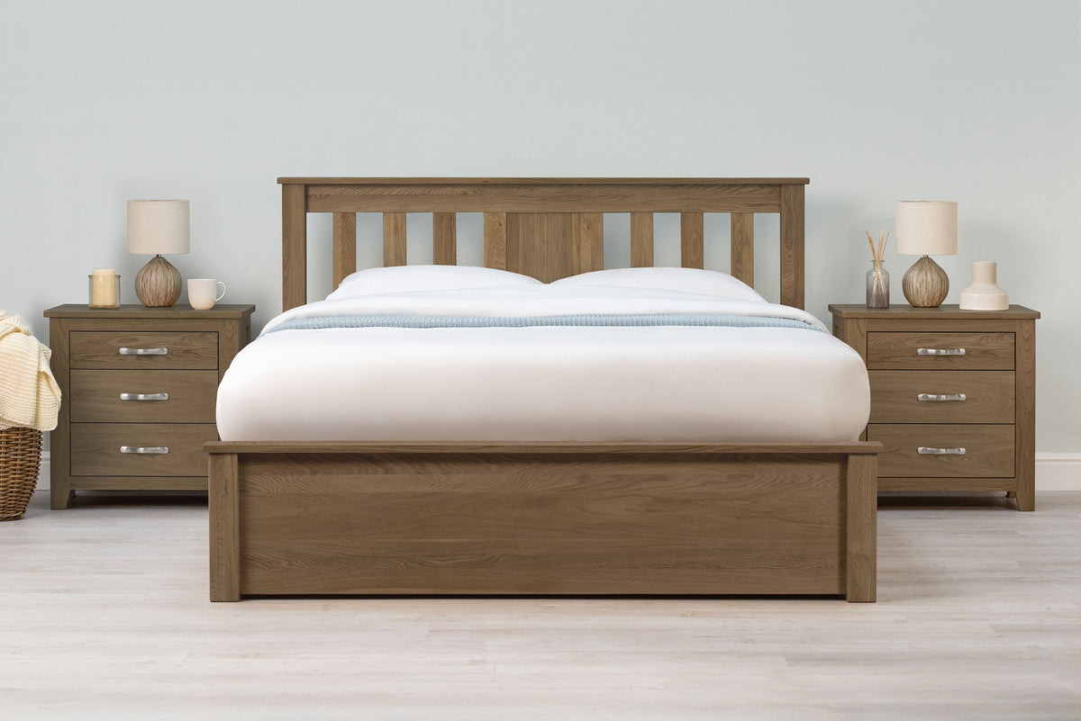 Wimbledon Solid Rustic Oak Storage Bed Frame - 5ft King Size - The Oak Bed Store