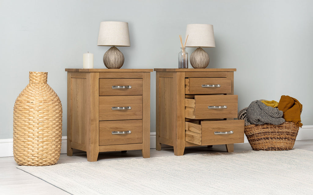 Boston Solid Natural Oak 2+1 Drawer Bedside Table - Standard - The Oak Bed Store
