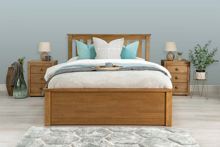 Chester Medium Oak Ottoman Storage Bed Frame - 4ft Small Double - The Oak Bed Store