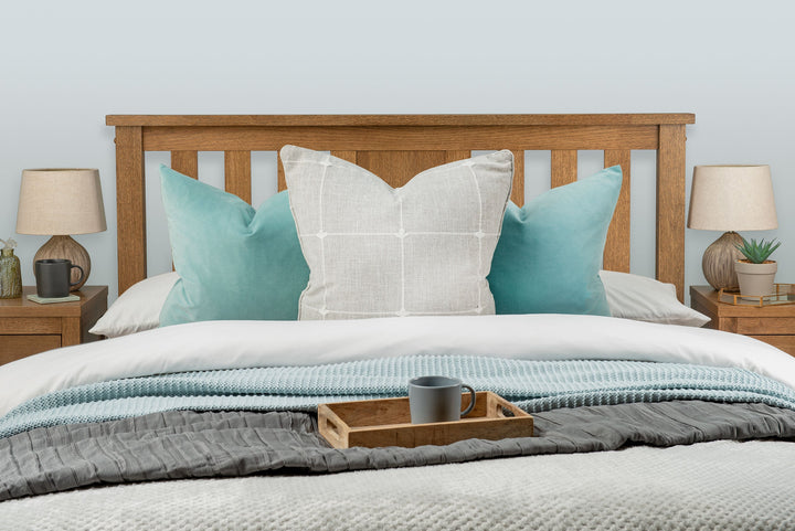 Chester Medium Oak Ottoman Storage Bed Frame - 4ft6 Double - The Oak Bed Store