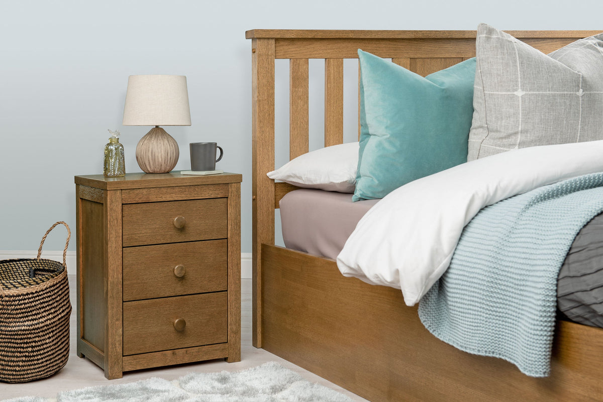 Chester Medium Oak Ottoman Storage Bed Frame - 4ft6 Double - The Oak Bed Store
