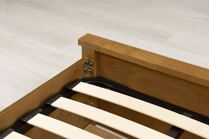 Chester Medium Oak Ottoman Storage Bed Frame - 6ft Super King - The Oak Bed Store