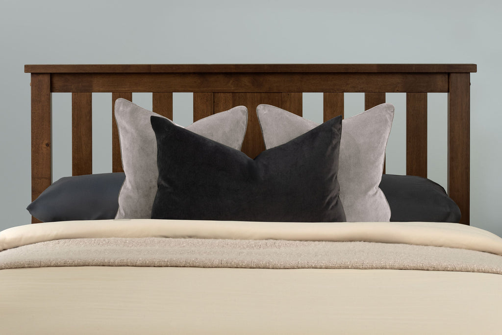 Chester Rustic Ottoman Storage Bed Frame - 5ft King Size - The Oak Bed Store