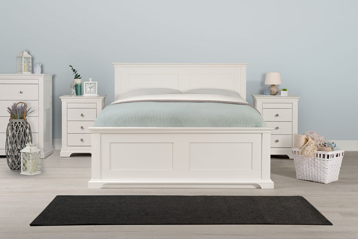 Chilgrove Bright White Ottoman Storage Bed Frame - 4ft Small Double - The Oak Bed Store