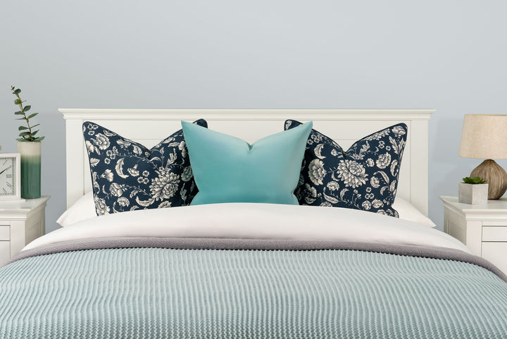 Chilgrove Bright White Ottoman Storage Bed Frame - 5ft King Size - The Oak Bed Store