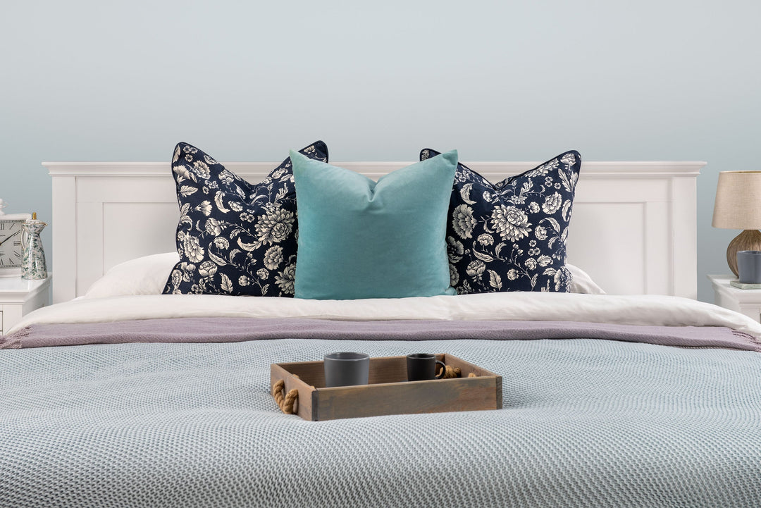 Chilgrove Bright White Ottoman Storage Bed Frame - 6ft Super King - The Oak Bed Store