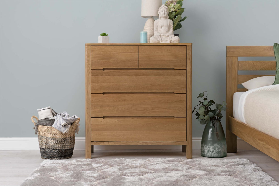 Natural Oak 4 Drawer Chest of Drawers - Style 1 - The Oak Bed Store