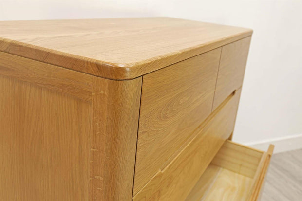 Canterbury Natural Oak 4 Drawer Chest of Drawers - The Oak Bed Store