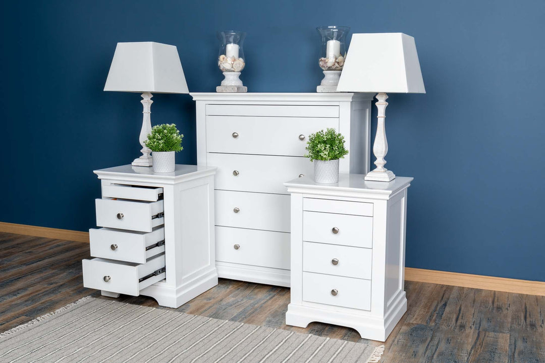 Chilgrove Bright White 3 + 1 Drawer Bedside Table - The Oak Bed Store