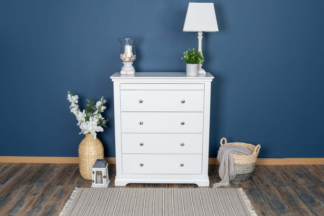 Chilgrove Bright White 4 + 1 Drawer Chest of Drawers - B GRADE - The Oak Bed Store
