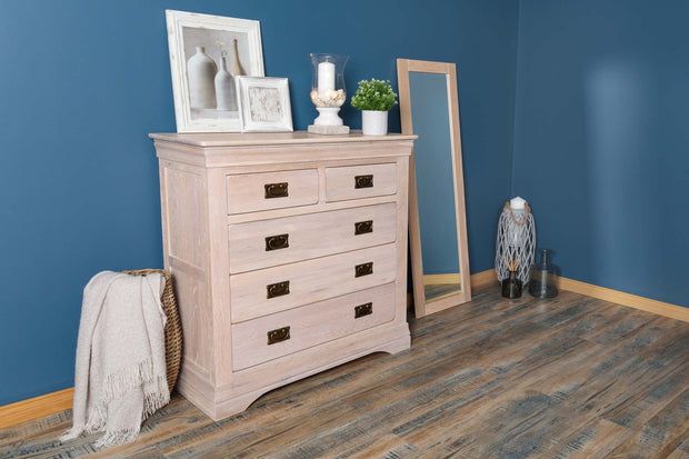Hampshire White Washed Natural Oak 2 Over 3 Drawer Chest of Drawers - The Oak Bed Store