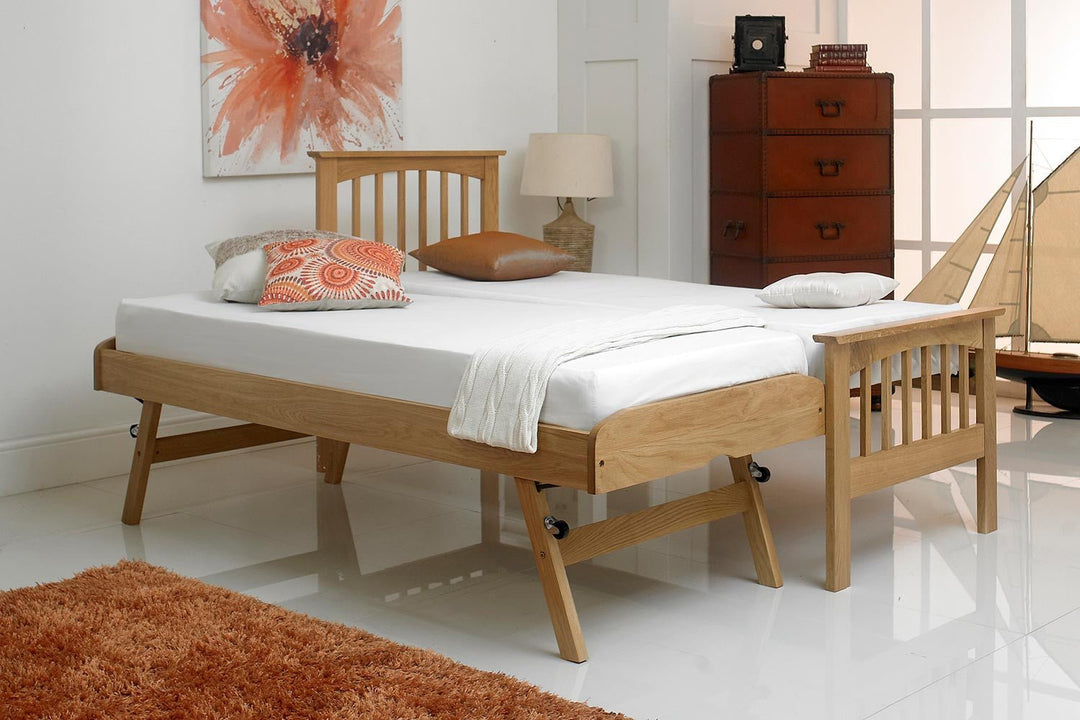 Heywood Solid Natural Oak Guest Bed - 2ft6 Small Single - The Oak Bed Store