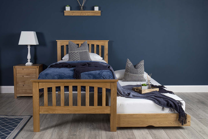 Heywood Solid Natural Oak Guest Bed - 3ft Single - The Oak Bed Store