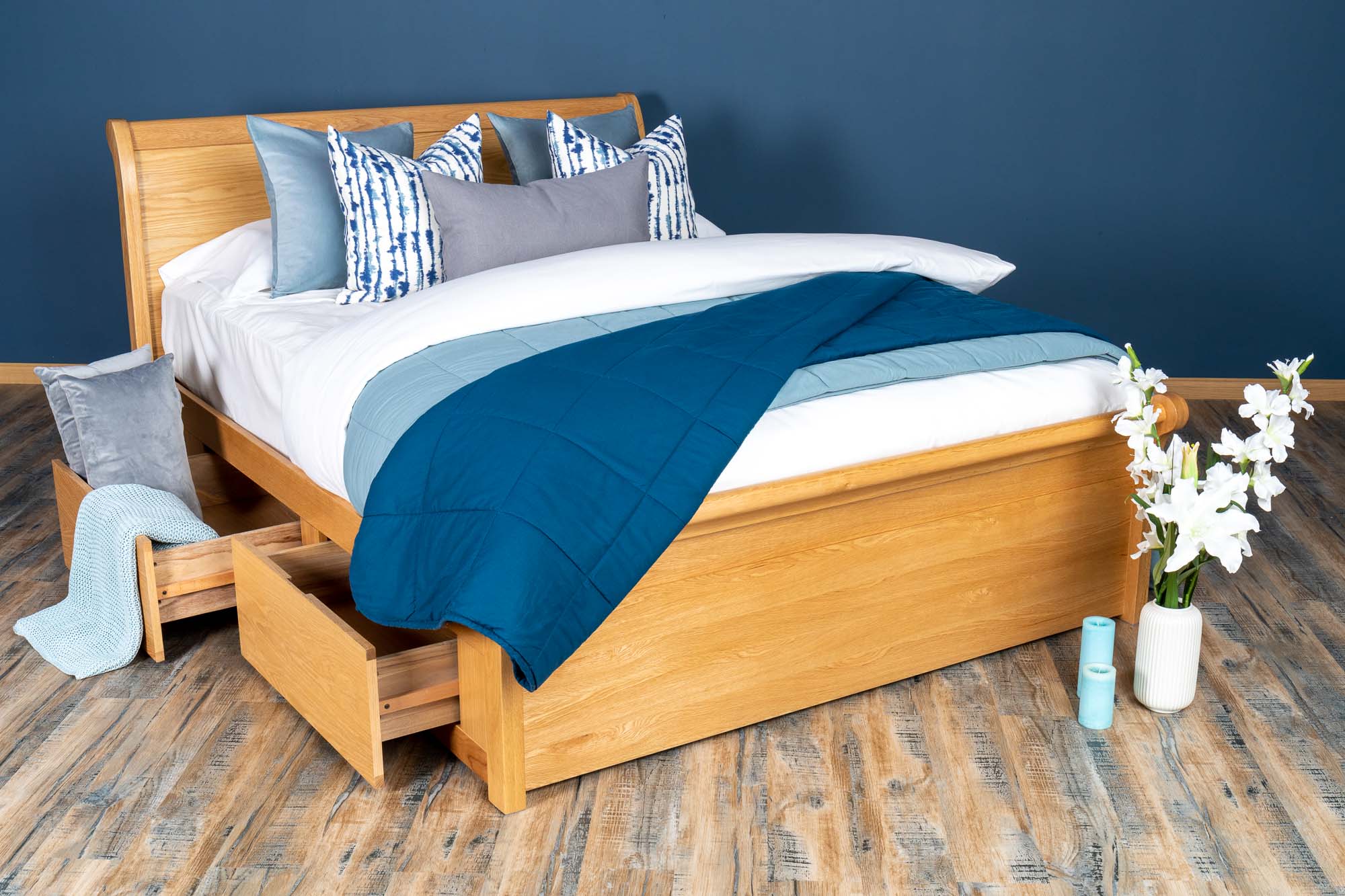 Mayfair Solid Natural Oak Storage Sleigh Bed Frame - 5ft King Size - B GRADE - The Oak Bed Store