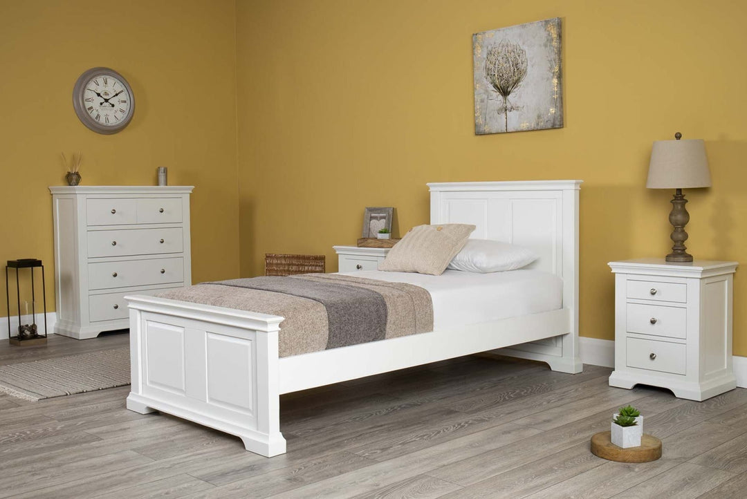 Westcott Soft White 4 Drawer Chest of Drawers - The Oak Bed Store