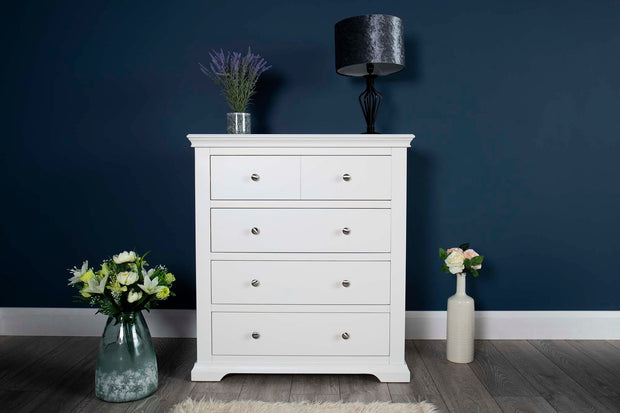 Westcott Soft White 4 Drawer Chest of Drawers - B GRADE - The Oak Bed Store